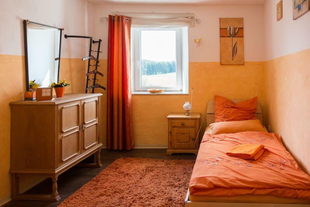 Wohnung Am Nurburgring Drees ภายนอก รูปภาพ